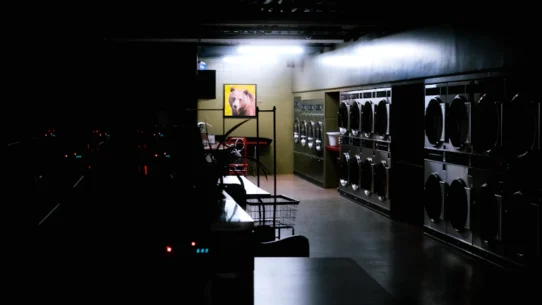 2026년 나스닥 자동매매 최적화 VPS 고정 IP 설정 가이드 시장 분석 및 전략 23