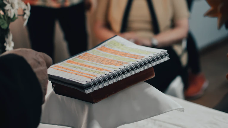 매매 일지를 작성하는 사람