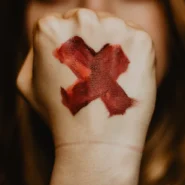 공포에 사고 환희에 팔아라 대중 심리와 반대로 가는 역발상 투자의 심리학 시장 분석 및 전략 1