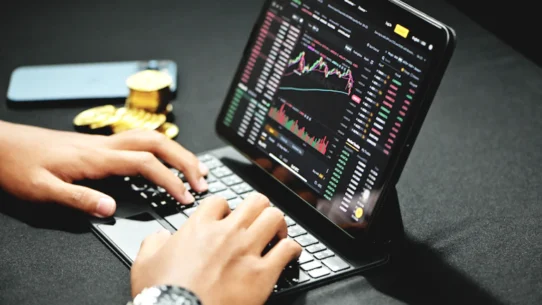 배당주 투자로 월급 만들기 고배당 리츠와 배당 귀족주 포트폴리오 구성 완벽 가이드 시장 분석 및 전략 25