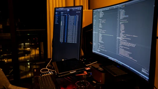 퀀트의 비기를 엿보다: 알고리즘 트레이딩 전략, 평범한 투자자를 괴물로 만드는 비결 리스크 관리 및 심리 21