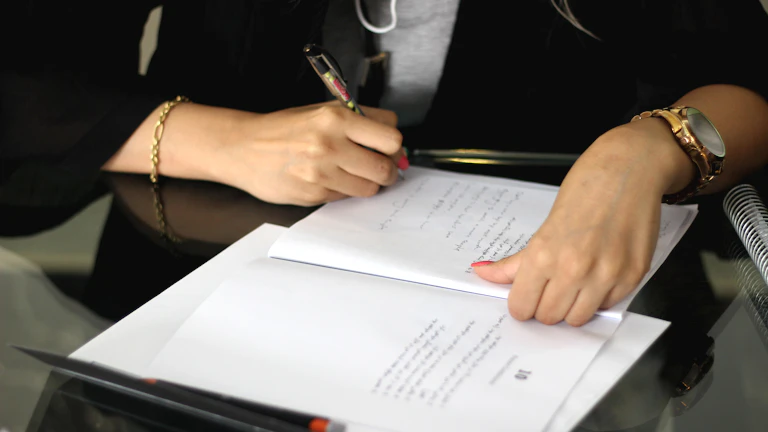 태블릿을 이용한 디지털 계약 및 법인 설립 절차