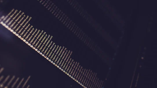 LLM 기반 퀀트 투자 전략 2026년 벡터 DB 활용 정보 검색 단축법 리스크 관리 및 심리 24