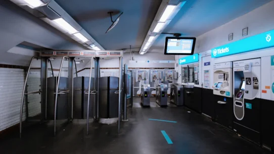 2026년 초저지연 서버 구축 최적화 노하우 퀀트 및 자동매매 21