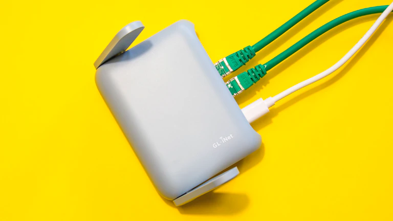 안정적인 거래를 위한 고품질 네트워크 케이블 연결